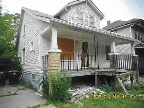 14433 Robson (5)_m.jpg